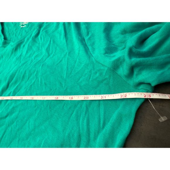 Chico's Green Asymmetrical V Neck Short Sleeve Tee-Chico's Sz 4 (XXL) - Picture 9 of 13